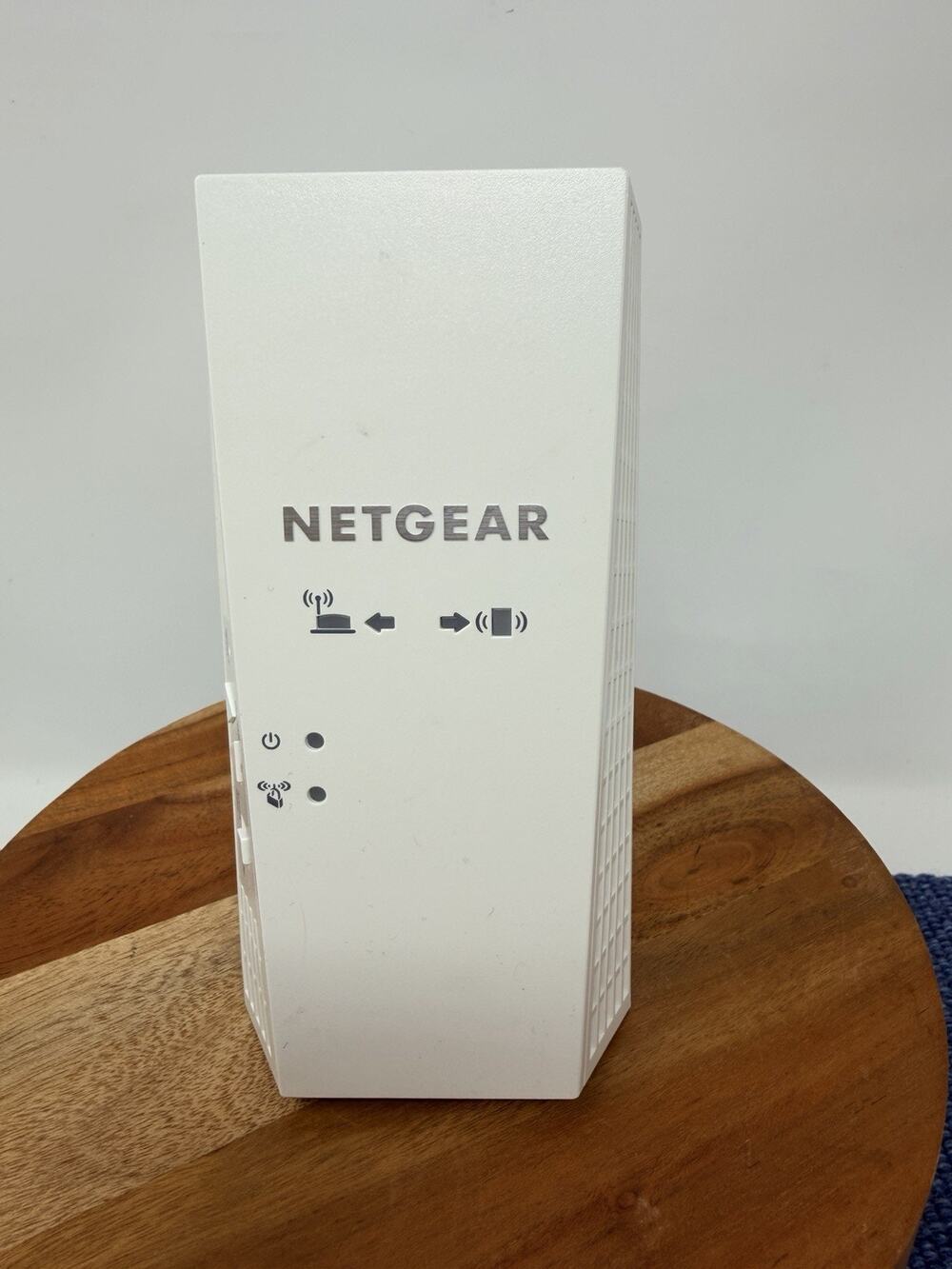 Netgear Nighthawk X4 AC2200 WiFi Mesh Range Extender EX7300v2